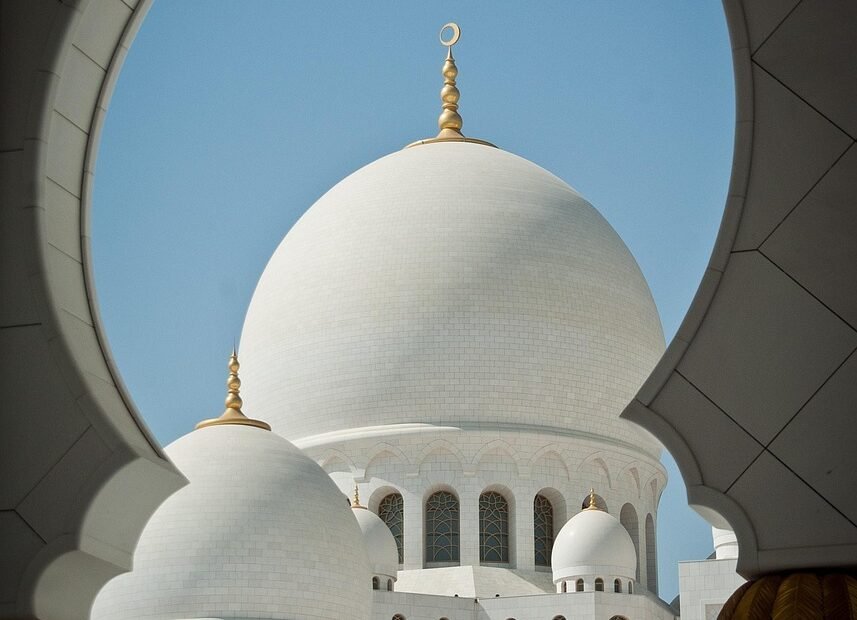 مواقيت الصلاة اليوم لجميع الدول والمدن | جدول الأوقات الدقيقة لصلاتك
